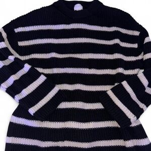 H&M Striped Black and White Women's Sweater